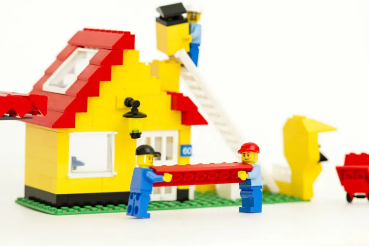 lego house building in reverse